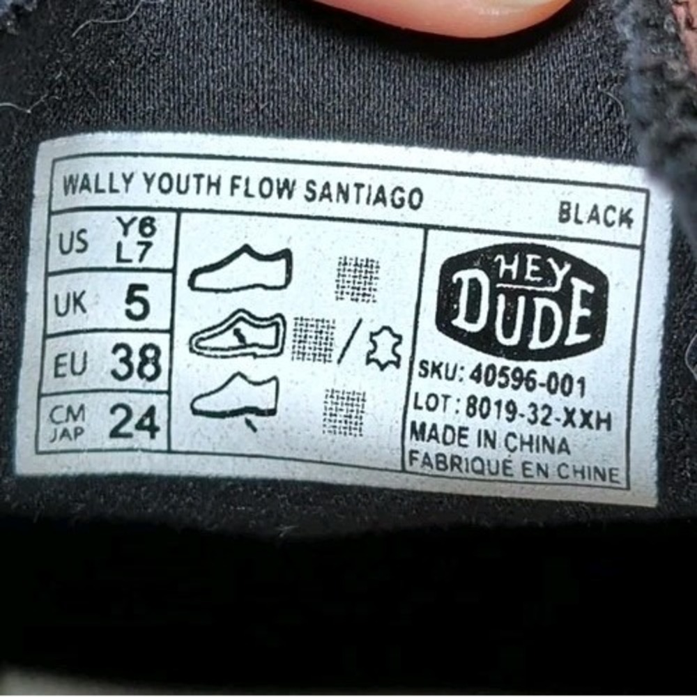 Hey Dude Wally Youth Flow Santiago Black Kids Size 6 Womens Size 7 Casual Slipon - Picture 8 of 13